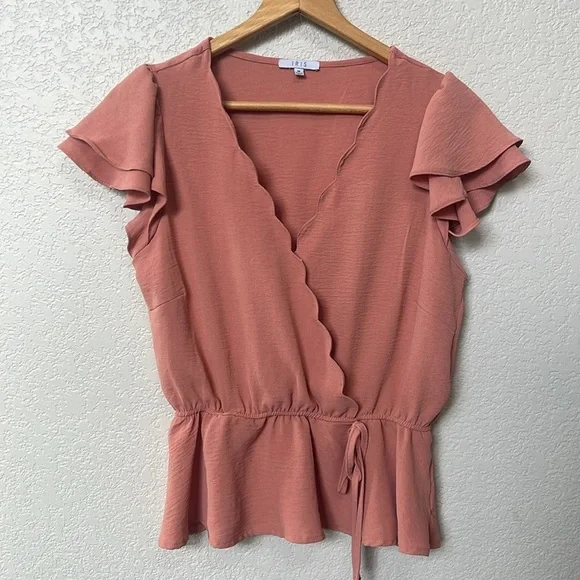 Iris Scalloped Blouse Peplum Top Pink size Medium - Picture 3 of 10